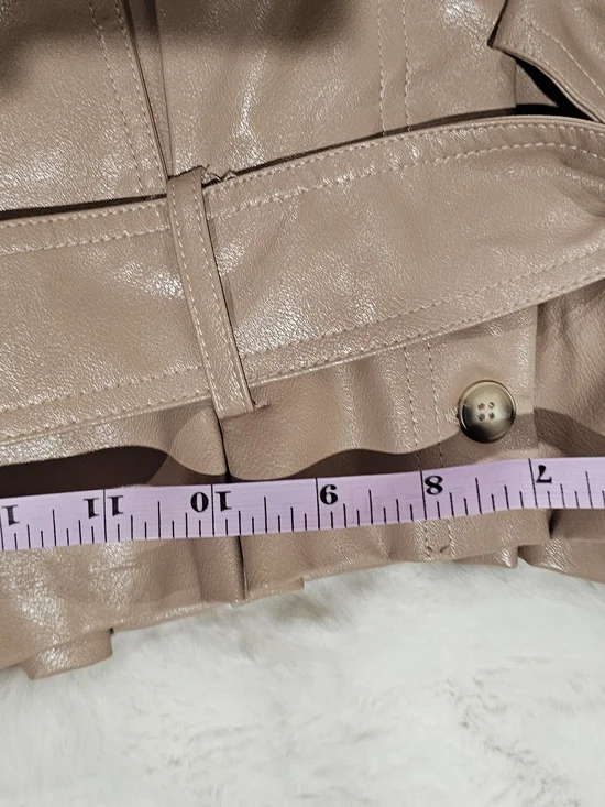 Karie Faux Leather Paperbag Waist Shorts NWT Taupe Belted Size Medium - Picture 3 of 6